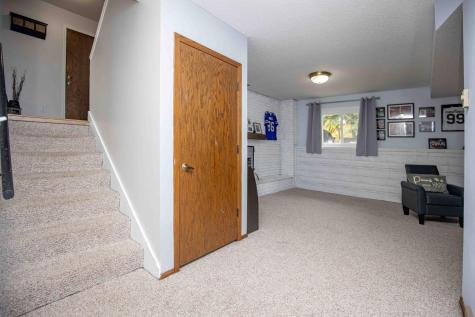 21 Birch Lane S Fargo ND 58103