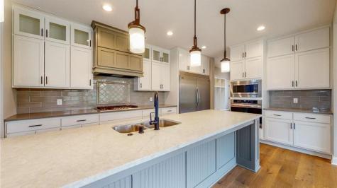 4044 Merriam Road Minnetonka MN 55305