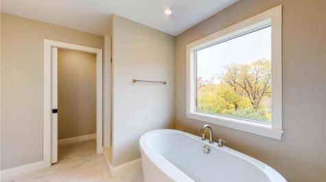 4044 Merriam Road Minnetonka MN 55305