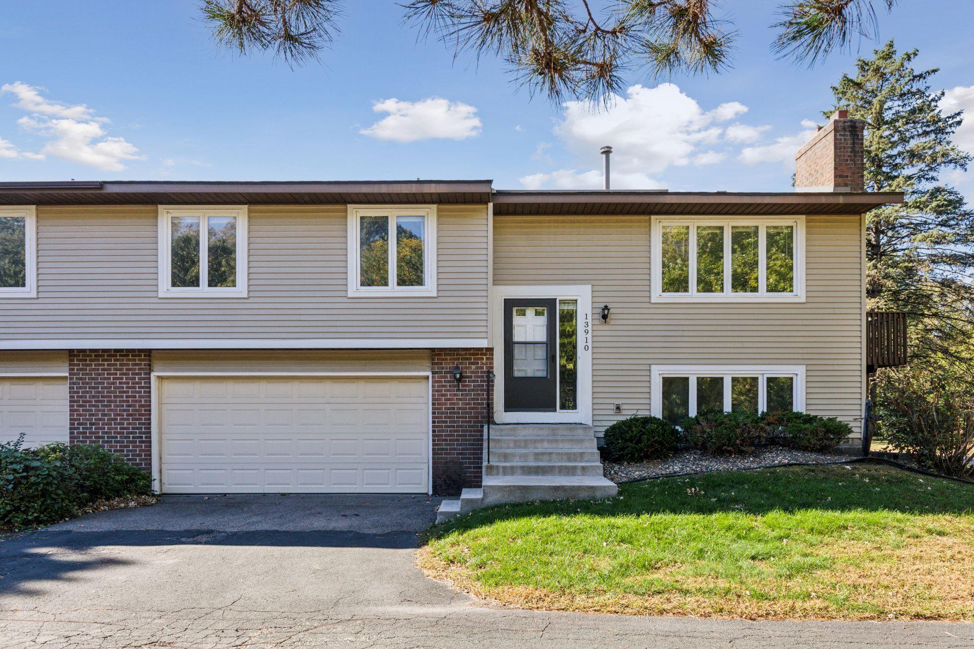 13910 Herald Court Apple Valley MN 55124