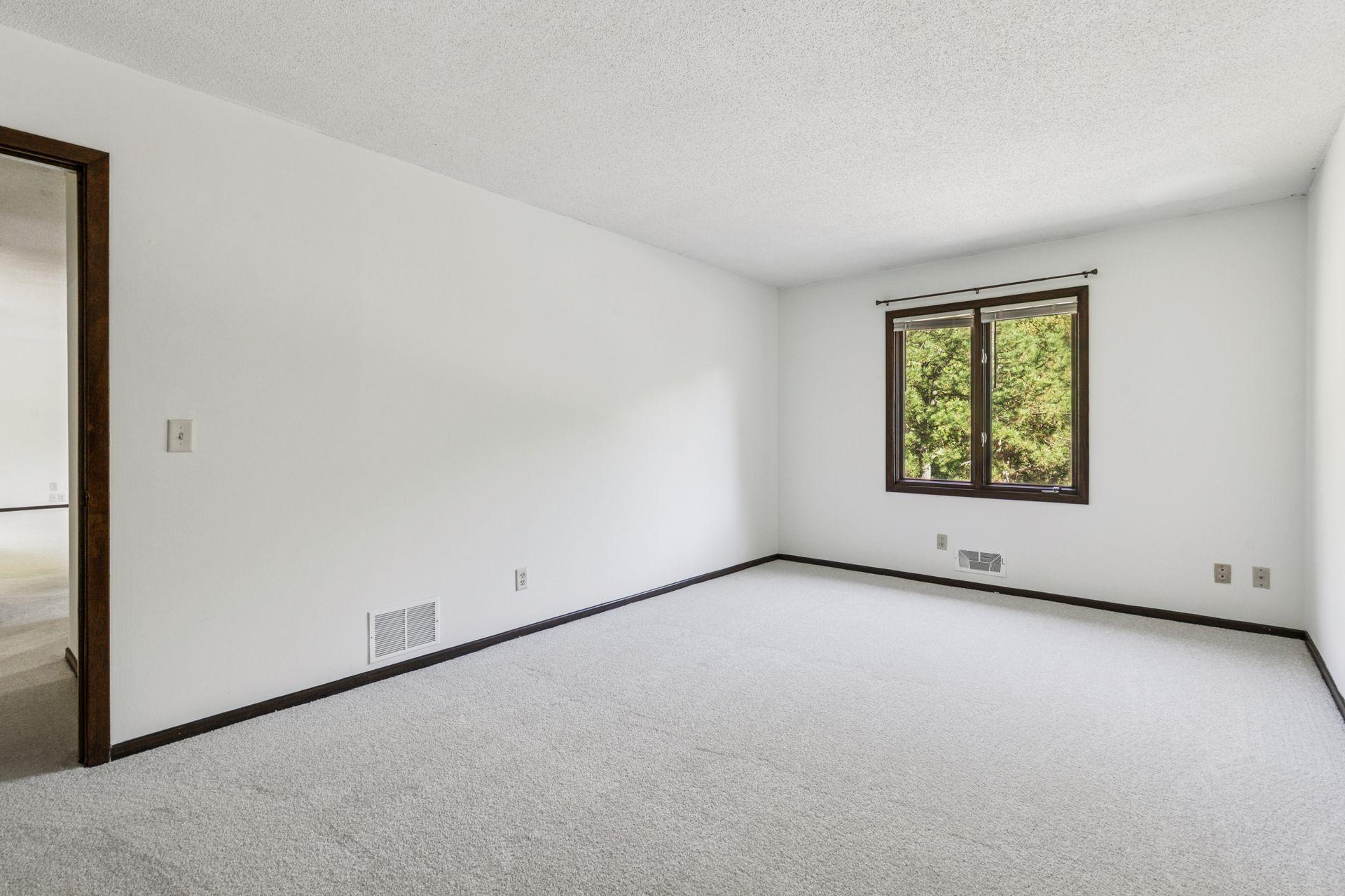 13910 Herald Court Apple Valley MN 55124