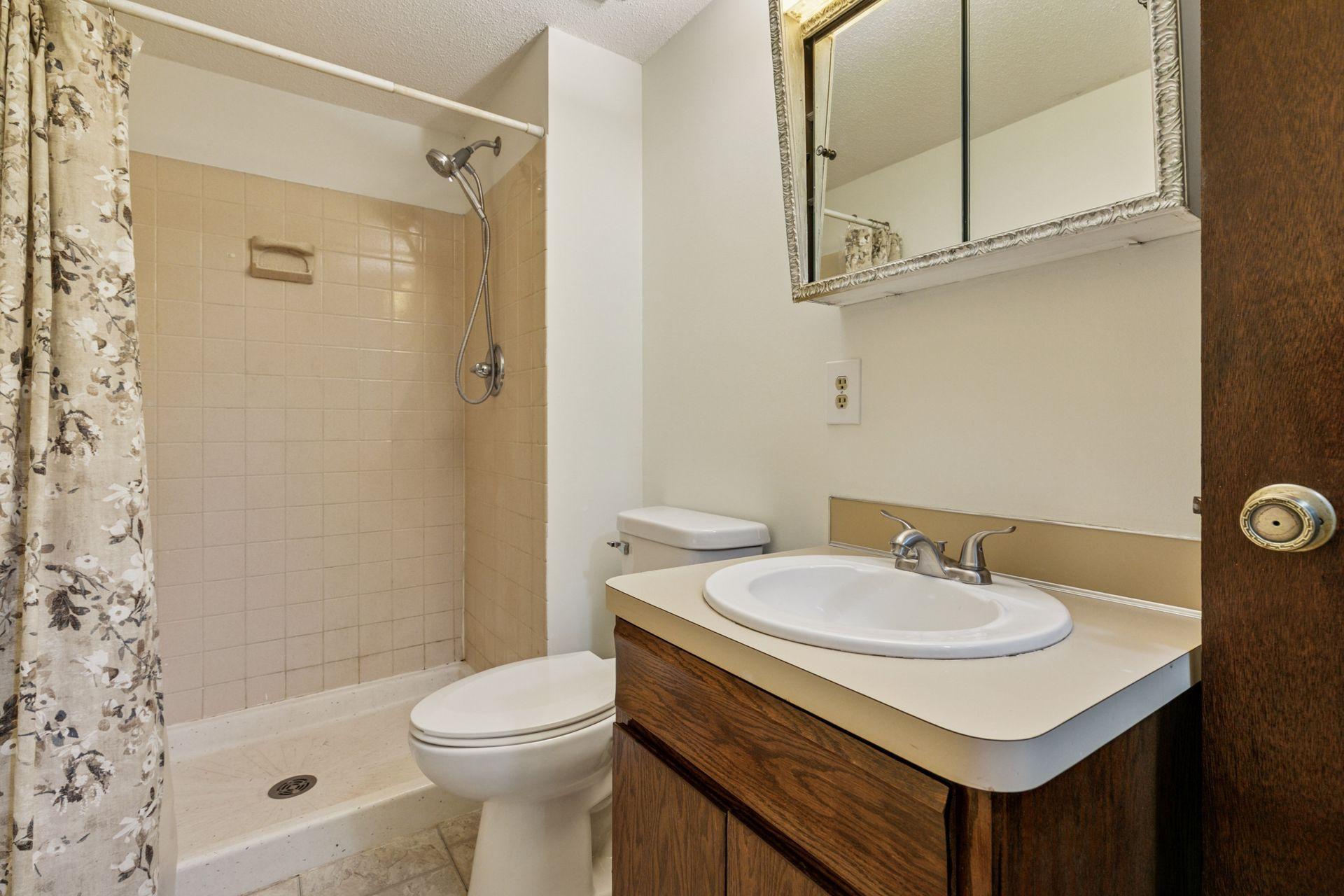 13910 Herald Court Apple Valley MN 55124