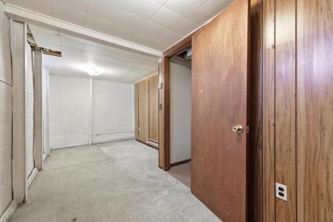 621 19th Street N Moorhead MN 56560