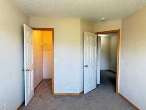 2500 Yellowstone Drive Hastings MN 55033