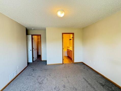 2500 Yellowstone Drive Hastings MN 55033