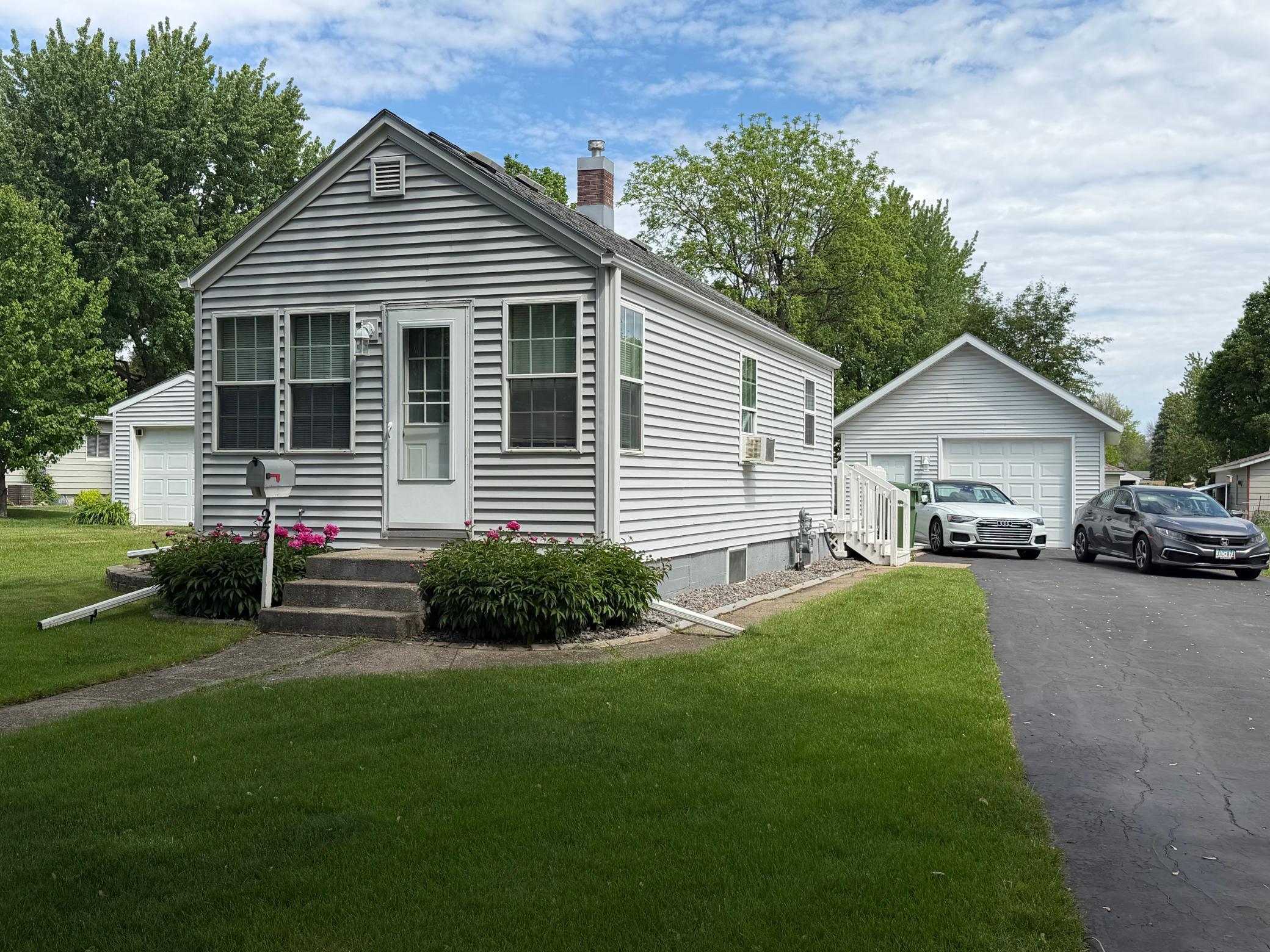 231 10th Avenue Worthington MN 56187