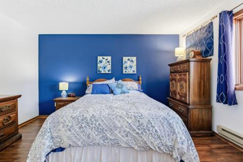 1581 Wheelock Lane Saint Paul MN 55117