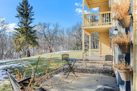 1581 Wheelock Lane Saint Paul MN 55117