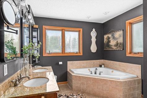 2783 Lauren Road Duluth MN 55804