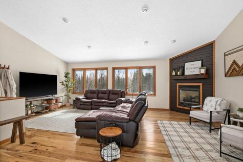 2783 Lauren Road Duluth MN 55804