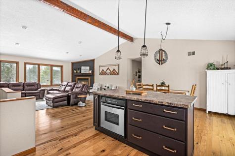 2783 Lauren Road Duluth MN 55804