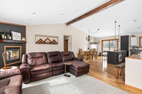 2783 Lauren Road Duluth MN 55804