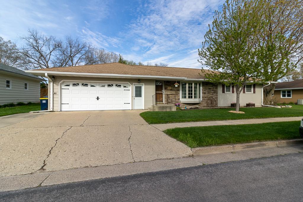 6 Hazelwood Avenue New Ulm MN 56073