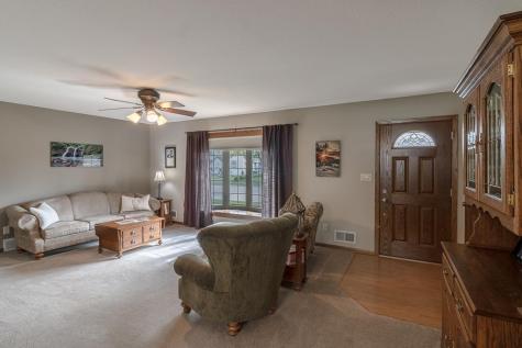 6 Hazelwood Avenue New Ulm MN 56073