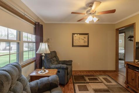 6 Hazelwood Avenue New Ulm MN 56073