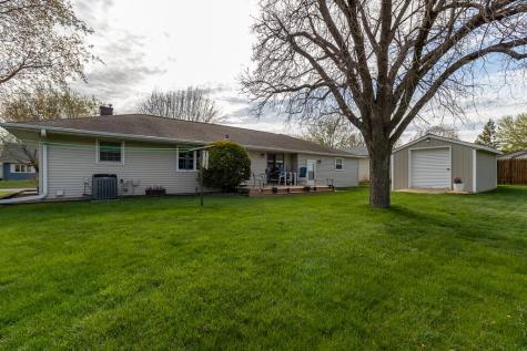 6 Hazelwood Avenue New Ulm MN 56073