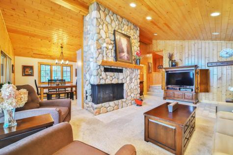 7295 Voyageur Way Nisswa MN 56468