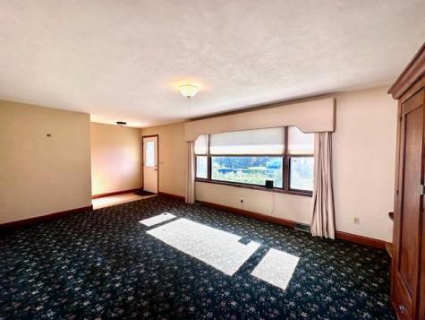 207 N Pine Street Caledonia MN 55921