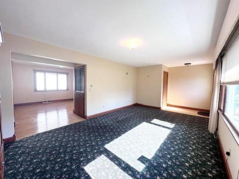 207 N Pine Street Caledonia MN 55921