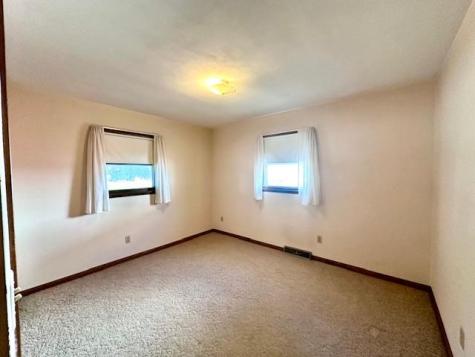 207 N Pine Street Caledonia MN 55921
