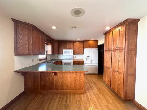 207 N Pine Street Caledonia MN 55921