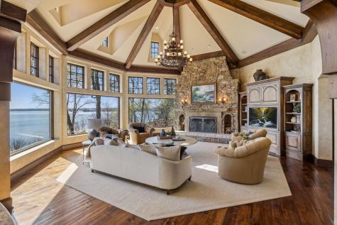 358 Ferndale Road S Wayzata MN 55391