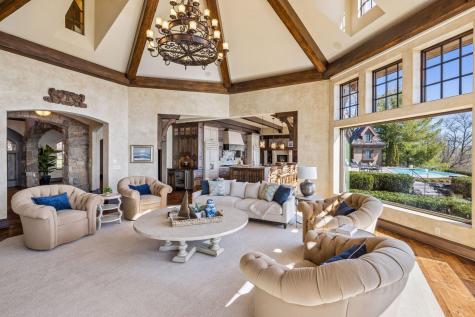 358 Ferndale Road S Wayzata MN 55391