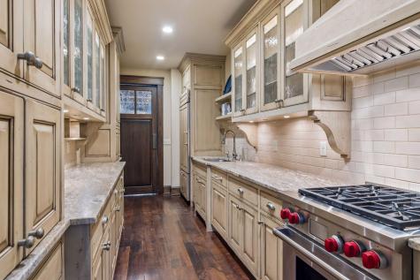 358 Ferndale Road S Wayzata MN 55391