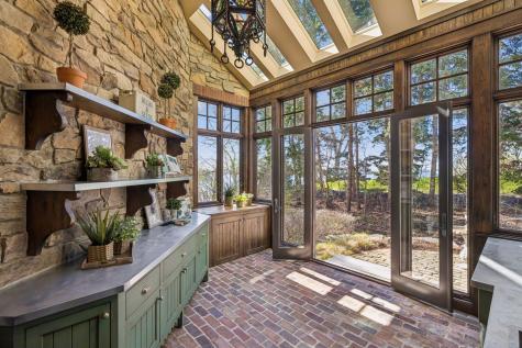 358 Ferndale Road S Wayzata MN 55391