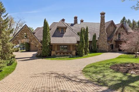 358 Ferndale Road S Wayzata MN 55391