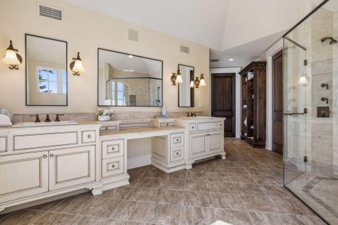 358 Ferndale Road S Wayzata MN 55391
