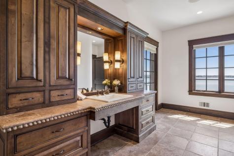358 Ferndale Road S Wayzata MN 55391