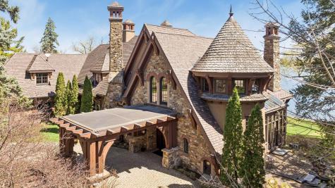 358 Ferndale Road S Wayzata MN 55391