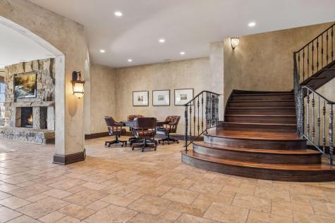 358 Ferndale Road S Wayzata MN 55391