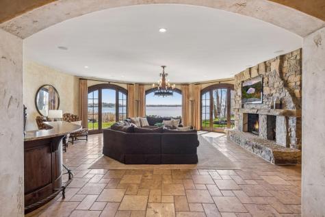 358 Ferndale Road S Wayzata MN 55391