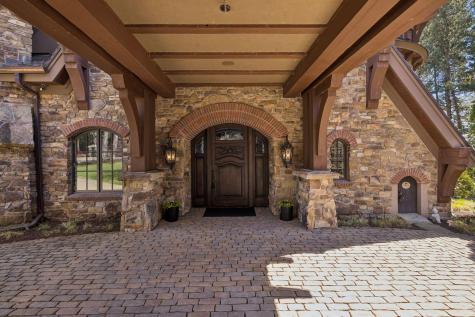 358 Ferndale Road S Wayzata MN 55391