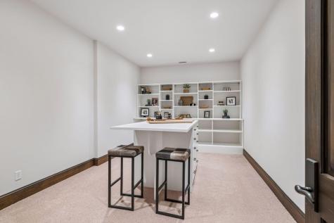 358 Ferndale Road S Wayzata MN 55391