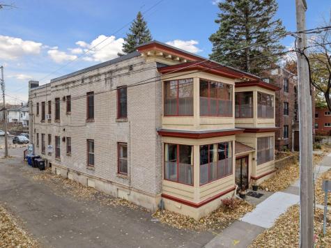 69 Milton Street N Saint Paul MN 55104