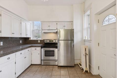 69 Milton Street N Saint Paul MN 55104