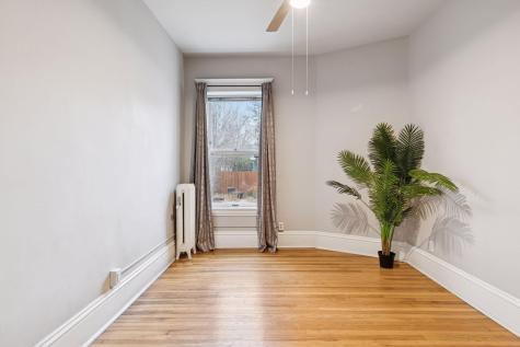 69 Milton Street N Saint Paul MN 55104
