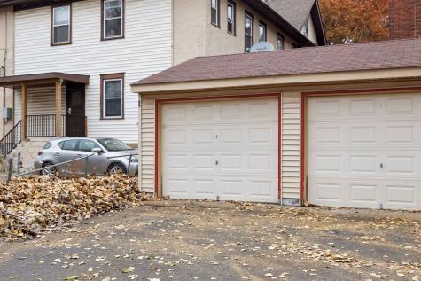 69 Milton Street N Saint Paul MN 55104