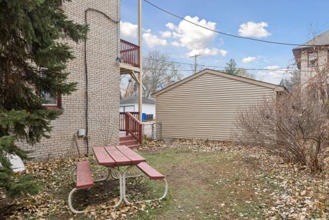 69 Milton Street N Saint Paul MN 55104