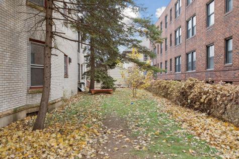 69 Milton Street N Saint Paul MN 55104