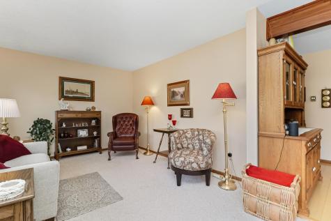 33175 N Lakes Trail Lindstrom MN 55045