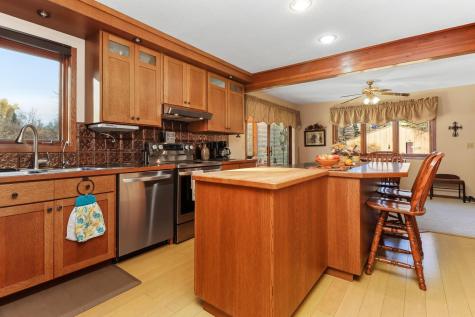 33175 N Lakes Trail Lindstrom MN 55045