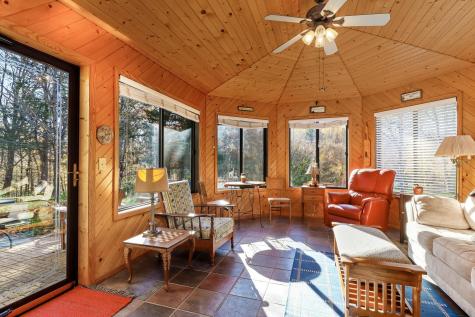 33175 N Lakes Trail Lindstrom MN 55045