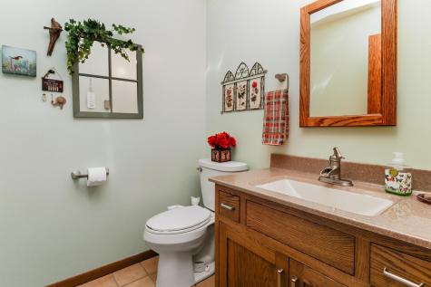 33175 N Lakes Trail Lindstrom MN 55045