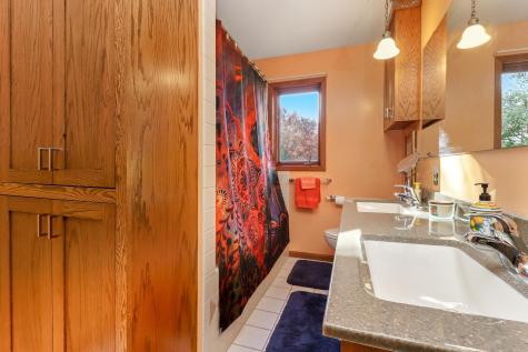 33175 N Lakes Trail Lindstrom MN 55045