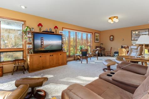 33175 N Lakes Trail Lindstrom MN 55045