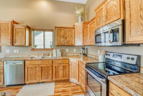 4794 Spencer Lane S Fargo ND 58104